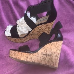 Nine West wedge comfy can keep on all day